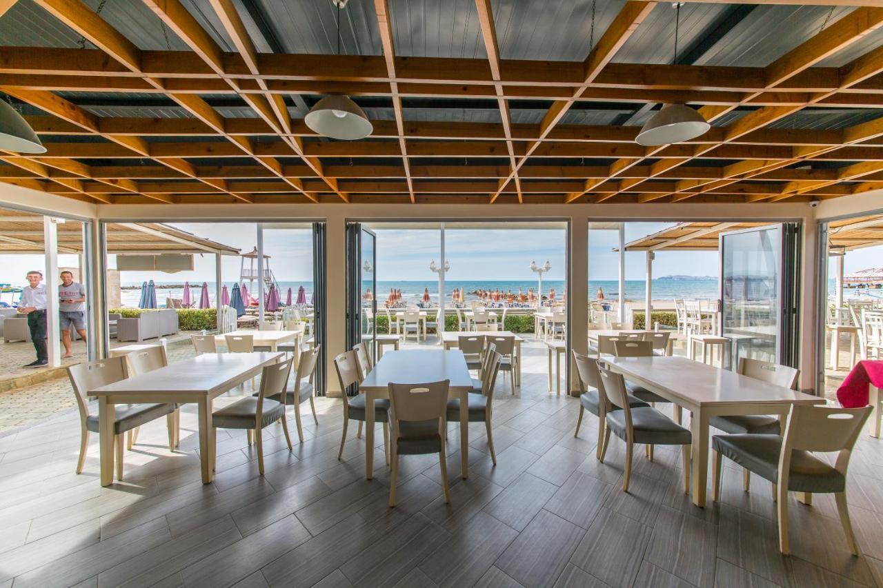 Aler Durres Hotel 3*